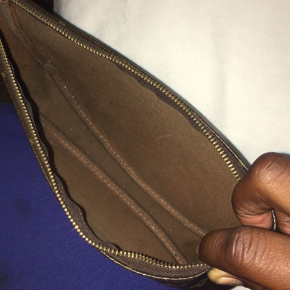 I’m selling this for 700$ - Picture 3 of 4